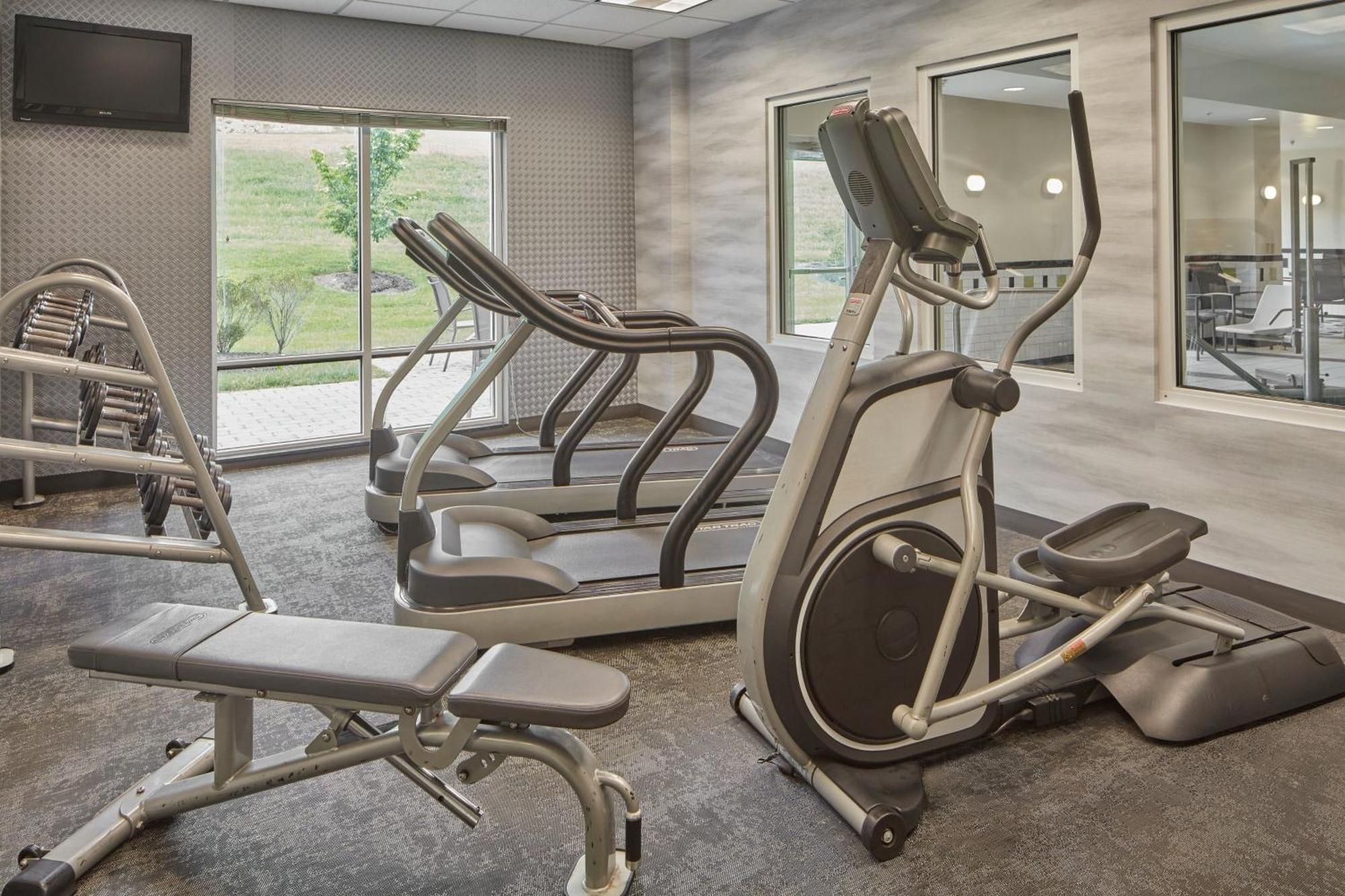 Fairfield Inn & Suites Бедфорд Екстериор снимка
